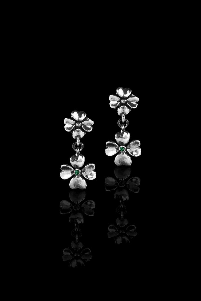 Tiny Clover Earrings
